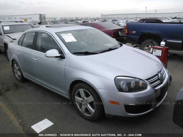 3VWRM71K68M073352 - 2008 VOLKSWAGEN JETTA SE/SEL SILVER photo 1