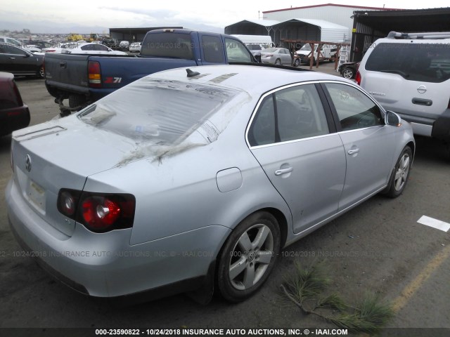 3VWRM71K68M073352 - 2008 VOLKSWAGEN JETTA SE/SEL SILVER photo 4