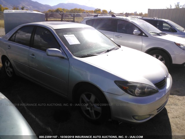 4T1BF30K13U548589 - 2003 TOYOTA CAMRY LE/XLE/SE SILVER photo 1