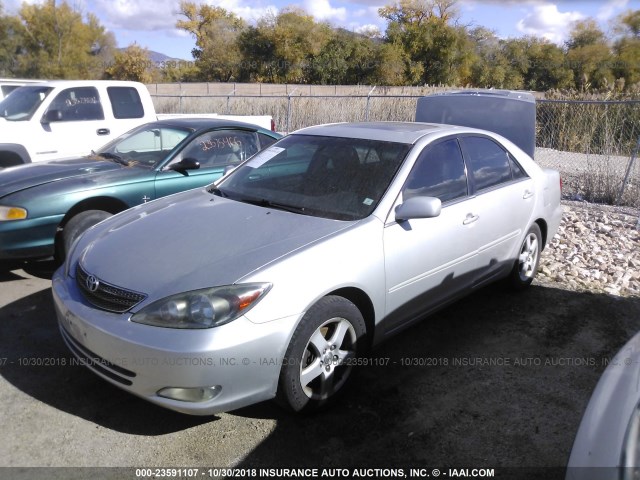 4T1BF30K13U548589 - 2003 TOYOTA CAMRY LE/XLE/SE SILVER photo 2