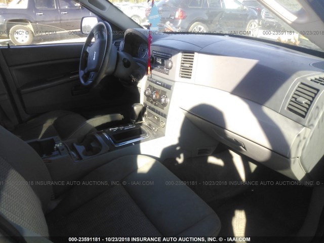 1J8GR48K27C644022 - 2007 JEEP GRAND CHEROKEE LAREDO/COLUMBIA/FREEDOM BLACK photo 5