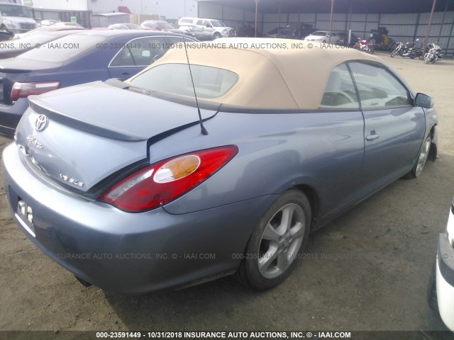 4T1FA38P95U062986 - 2005 TOYOTA CAMRY SOLARA SE/SLE BLUE photo 4
