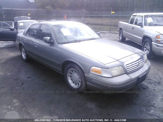 2FAFP74W2YX132466 - 2000 FORD CROWN VICTORIA LX BEIGE photo 1