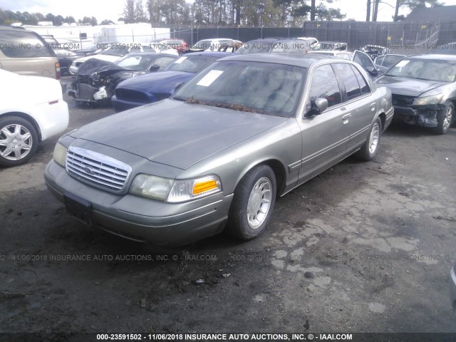 2FAFP74W2YX132466 - 2000 FORD CROWN VICTORIA LX BEIGE photo 2