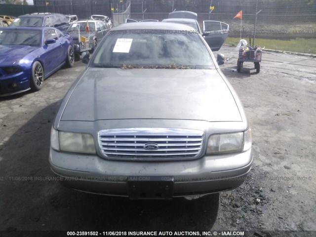 2FAFP74W2YX132466 - 2000 FORD CROWN VICTORIA LX BEIGE photo 6