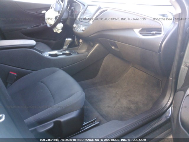 1G1ZB5ST1HF259877 - 2017 CHEVROLET MALIBU LS 灰色 照片 5