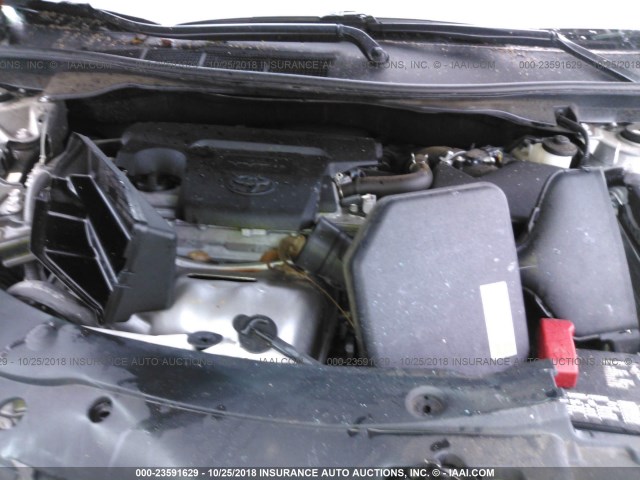 4T1BF1FK2GU215304 - 2016 TOYOTA CAMRY LE/XLE/SE/XSE SILVER photo 10