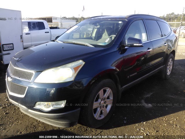 1GNER23D79S140240 - 2009 CHEVROLET TRAVERSE LT BLUE photo 2