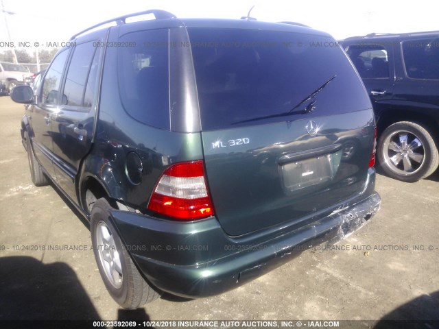 4JGAB54E51A253792 - 2001 MERCEDES-BENZ ML 320 GREEN photo 3