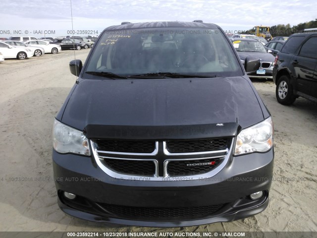 2C4RDGCG5HR545562 - 2017 DODGE GRAND CARAVAN SXT GRAY photo 6