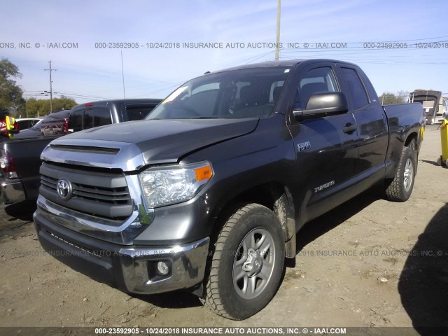 5TFUW5F10EX382123 - 2014 TOYOTA TUNDRA DOUBLE CAB SR/SR5 GRAY photo 2