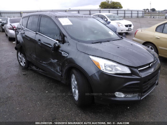 1FMCU0GXXGUA20663 - 2016 FORD ESCAPE SE GRAY photo 1