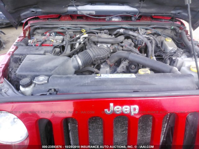 1J4BA5H17BL572775 - 2011 JEEP WRANGLER UNLIMITE SAHARA RED photo 10