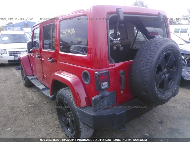 1J4BA5H17BL572775 - 2011 JEEP WRANGLER UNLIMITE SAHARA RED photo 3