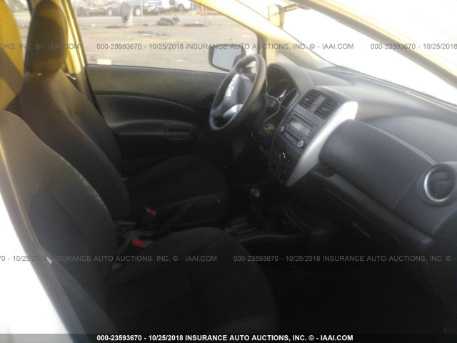 3N1CE2CPXGL358533 - 2016 NISSAN VERSA NOTE S/S PLUS/SV/SL/SR WHITE photo 5