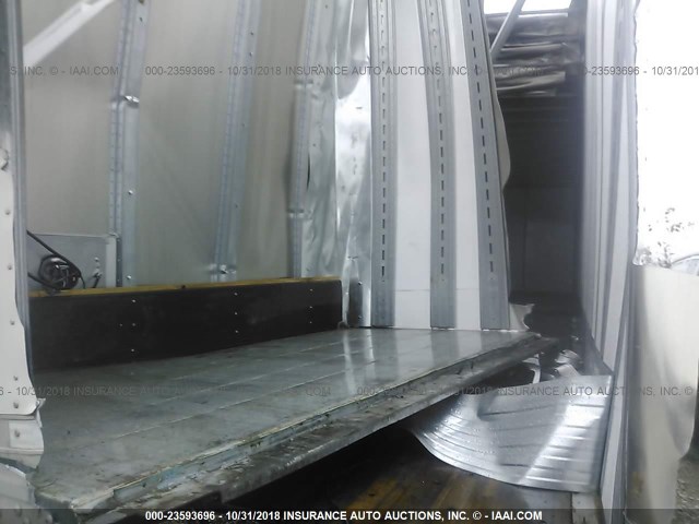 3H3V532C6JR390039 - 2018 HYUNDAI STEEL INDUSTRIES VAN  Weiß Foto 5