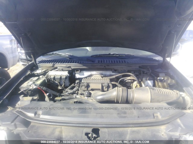 5LMFU27546LJ28916 - 2006 LINCOLN NAVIGATOR 棕色 照片 10