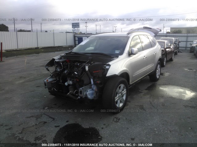 1GNKRJED7CJ329672 - 2012 CHEVROLET TRAVERSE LT SILVER photo 2