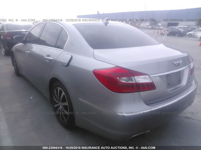 KMHGC4DD3CU152437 - 2012 HYUNDAI GENESIS 3.8L GRAY photo 3