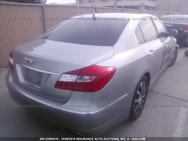 KMHGC4DD3CU152437 - 2012 HYUNDAI GENESIS 3.8L GRAY photo 4