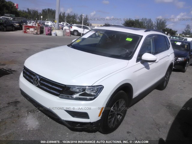 3VV3B7AX5JM192818 - 2018 VOLKSWAGEN TIGUAN SE/SEL WHITE photo 2