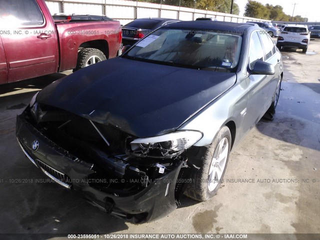 WBAXH5C56CDW11382 - 2012 BMW 528 XI GRAY photo 2