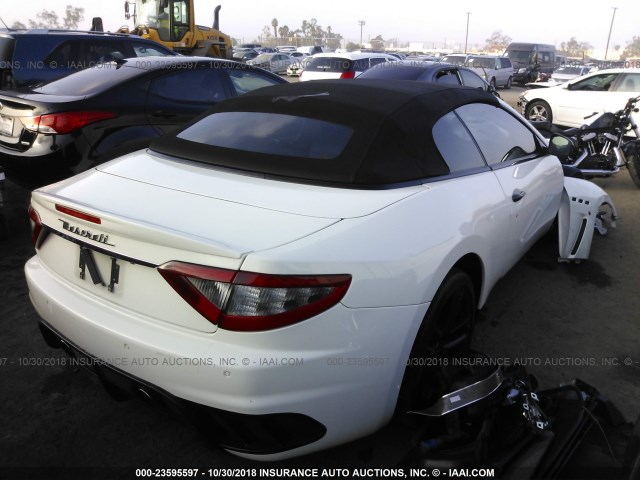 ZAM45VMAXD0071307 - 2013 MASERATI GRANTURISMO S/SPORT/MC WHITE photo 4