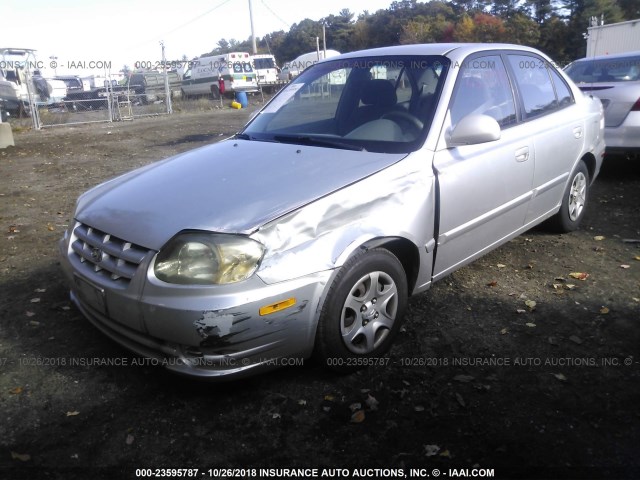 KMHCG45C93U489039 - 2003 HYUNDAI ACCENT GL SILVER photo 2