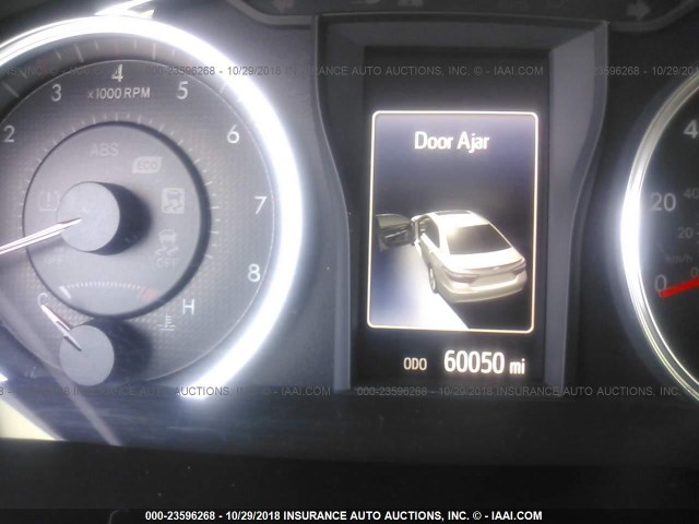 4T1BF1FK6GU141644 - 2016 TOYOTA CAMRY LE/XLE/SE/XSE GRAY photo 7