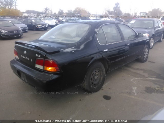 JN1CA21D9WM914243 - 1998 NISSAN MAXIMA GLE/GXE/SE BLACK photo 4