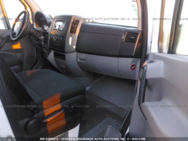 WDRPE8DC3FP159145 - 2015 FREIGHTLINER SPRINTER Unknown photo 5