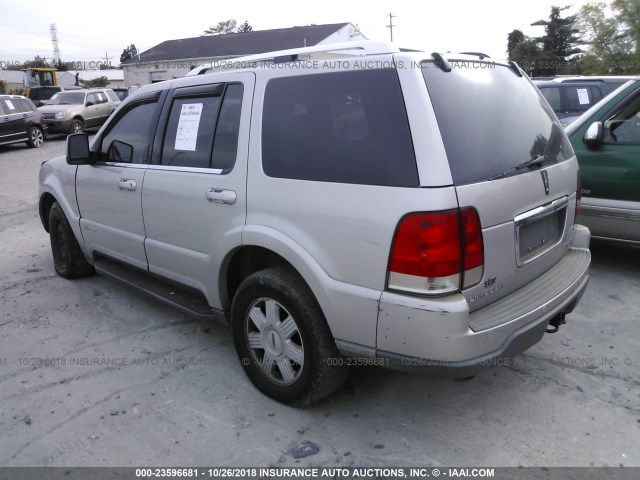 5LMEU88H15ZJ13812 - 2005 LINCOLN AVIATOR 银色 照片 3