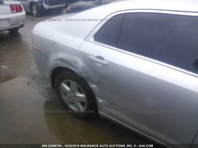 1G1ZG57B49F166970 - 2009 CHEVROLET MALIBU LS ვერცხლისფერი ფოტო 6