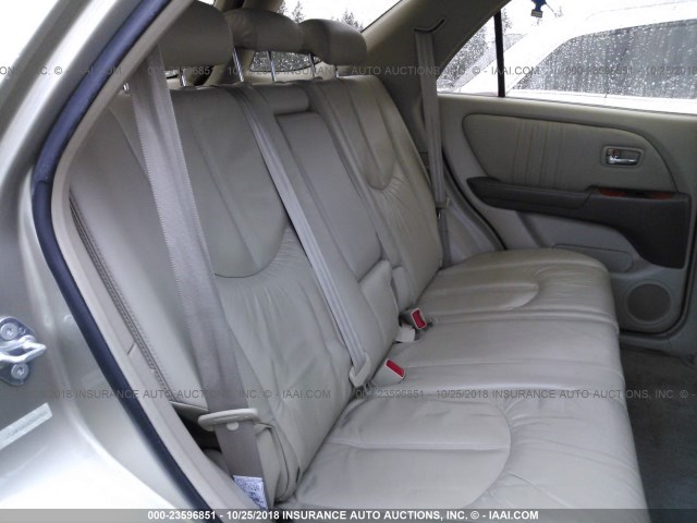 JTJHF10UX20287521 - 2002 LEXUS RX 300 BROWN photo 8