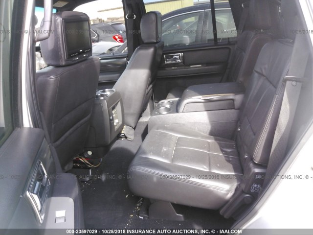 5LMFU28567LJ22809 - 2007 LINCOLN NAVIGATOR 银色 照片 8