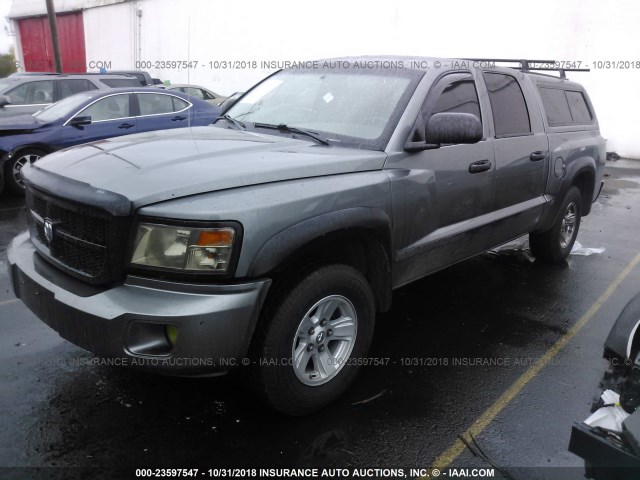 1D7HW48N78S597212 - 2008 DODGE DAKOTA QUAD SLT GRAY photo 2