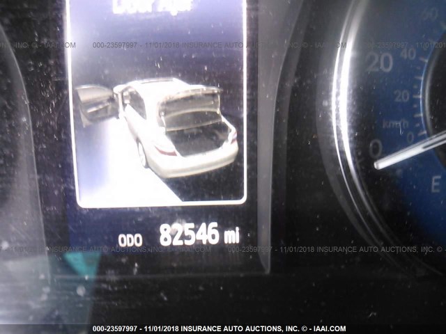 4T1BF1FK6GU181822 - 2016 TOYOTA CAMRY LE/XLE/SE/XSE WHITE photo 7