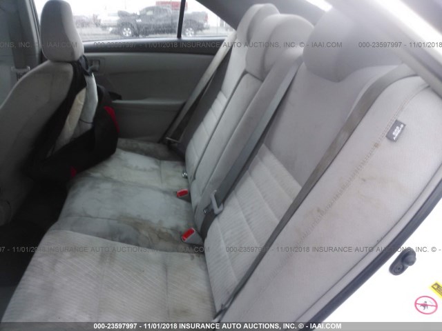 4T1BF1FK6GU181822 - 2016 TOYOTA CAMRY LE/XLE/SE/XSE WHITE photo 8