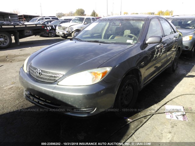 4T1BE32K54U890760 - 2004 TOYOTA CAMRY LE/XLE/SE GRAY photo 2