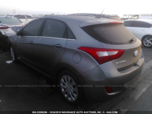 KMHD35LHXGU321047 - 2016 HYUNDAI ELANTRA GT GRAY photo 3