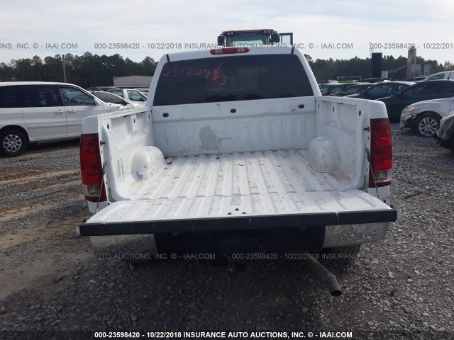 2GTEC13Y481140914 - 2008 GMC SIERRA C1500 WHITE photo 8