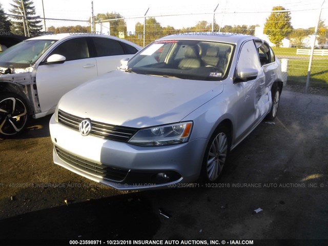 3VWLZ7AJXBM307630 - 2011 VOLKSWAGEN JETTA SEL SILVER photo 2