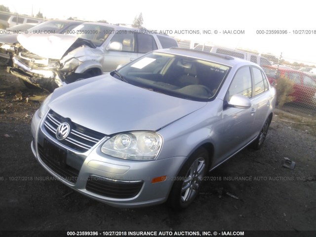 3VWHG71K47M099823 - 2007 VOLKSWAGEN JETTA 2.5 SILVER photo 2