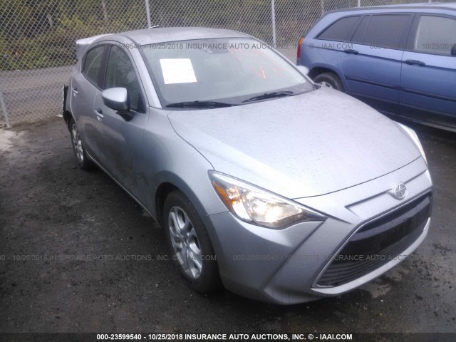 3MYDLBZV2GY140104 - 2016 TOYOTA SCION IA GRAY photo 1