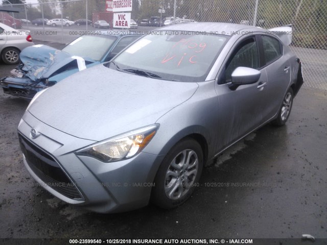 3MYDLBZV2GY140104 - 2016 TOYOTA SCION IA GRAY photo 2