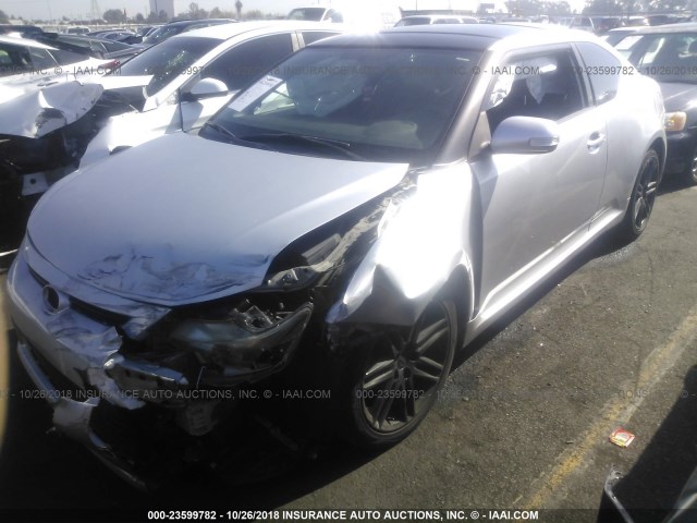 JTKJF5C76C3036098 - 2012 TOYOTA SCION TC 银色 照片 2