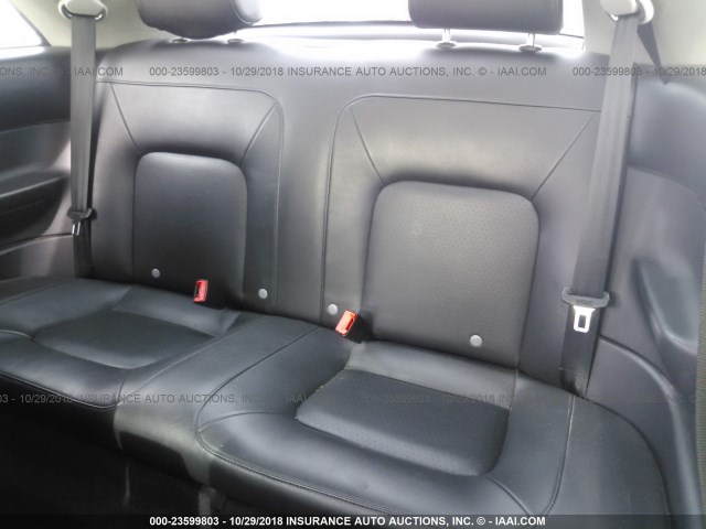 3VWPG3AGXAM011218 - 2010 VOLKSWAGEN NEW BEETLE Weiß Foto 8