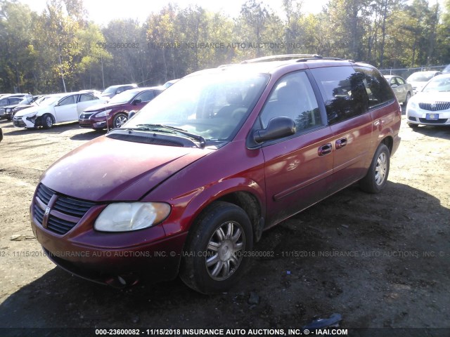 2D4GP44L47R330331 - 2007 DODGE GRAND CARAVAN SXT MAROON photo 2