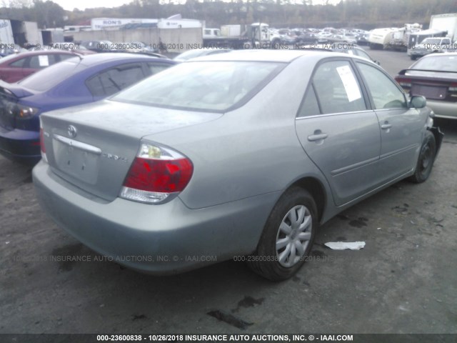 4T1BE32K35U548631 - 2005 TOYOTA CAMRY LE/XLE/SE Күміс фото 4