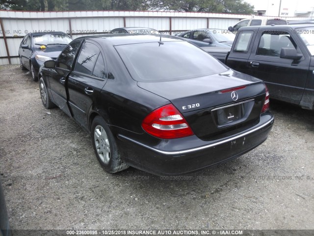 WDBUF65J23A188795 - 2003 MERCEDES-BENZ E 320 BLACK photo 3